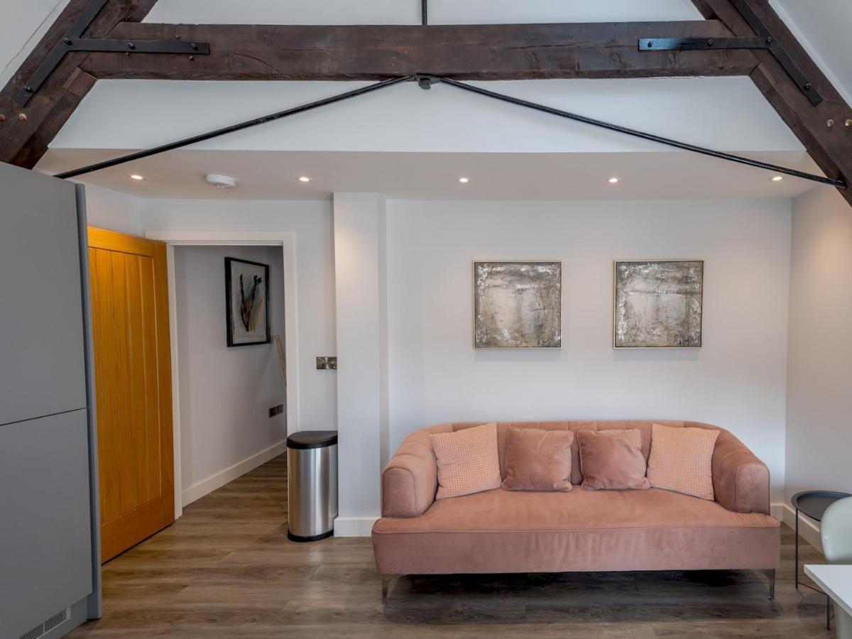 Pass The Keys Dahlia Contemporary Town Centre Apartment Σριούσμπερι Εξωτερικό φωτογραφία